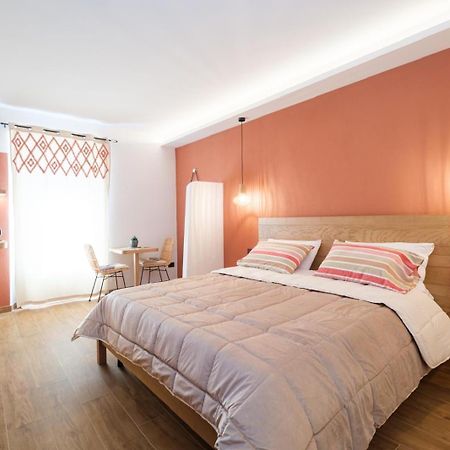 In Centro Da Carlotta Hotel Olbia Ngoại thất bức ảnh